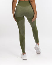Load image into Gallery viewer, Active Symmetry Green Leggings