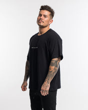 Load image into Gallery viewer, Axis Fearless Oversized T-shirt Black
