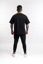 Load image into Gallery viewer, Axis Fearless Oversized T-shirt Black
