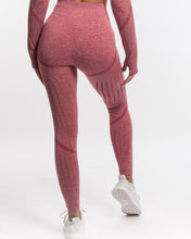 Load image into Gallery viewer, Emerge Pink Seamless Leggings
